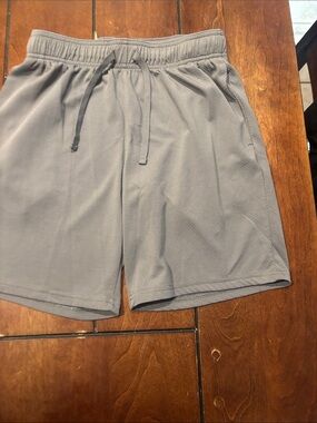 Athletic Works Men's Light Gray Mesh Athletic Shorts